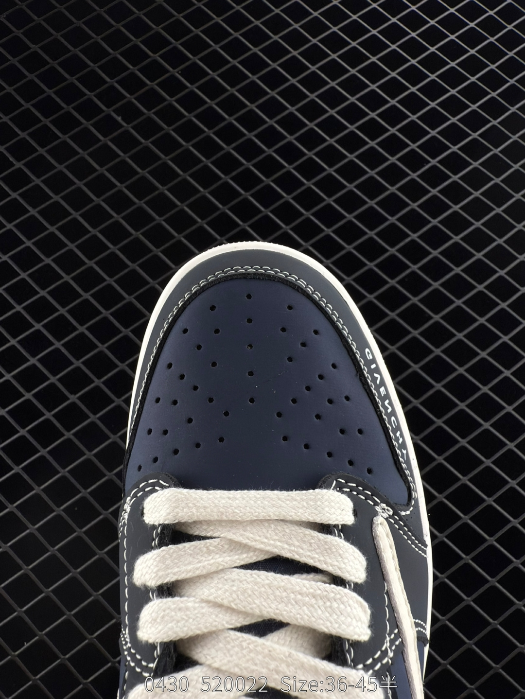 Travis Scott x Air Jordan 1 ” Reverse Mocha “